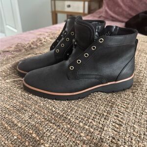 Black Leather womens Boots